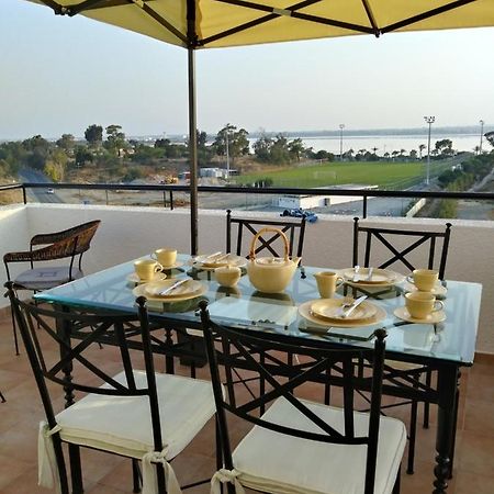Must Stay - Sea & Salt Lake Panoramic View Apt Larnaca Bagian luar foto