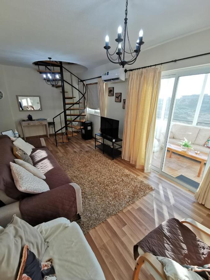 Must Stay - Sea & Salt Lake Panoramic View Apt Larnaca Bagian luar foto