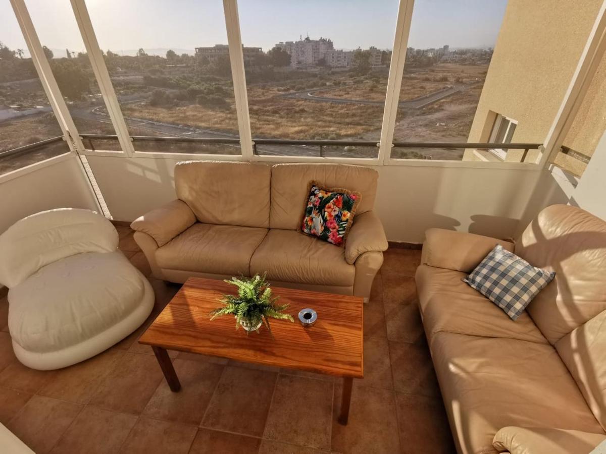 Must Stay - Sea & Salt Lake Panoramic View Apt Larnaca Bagian luar foto
